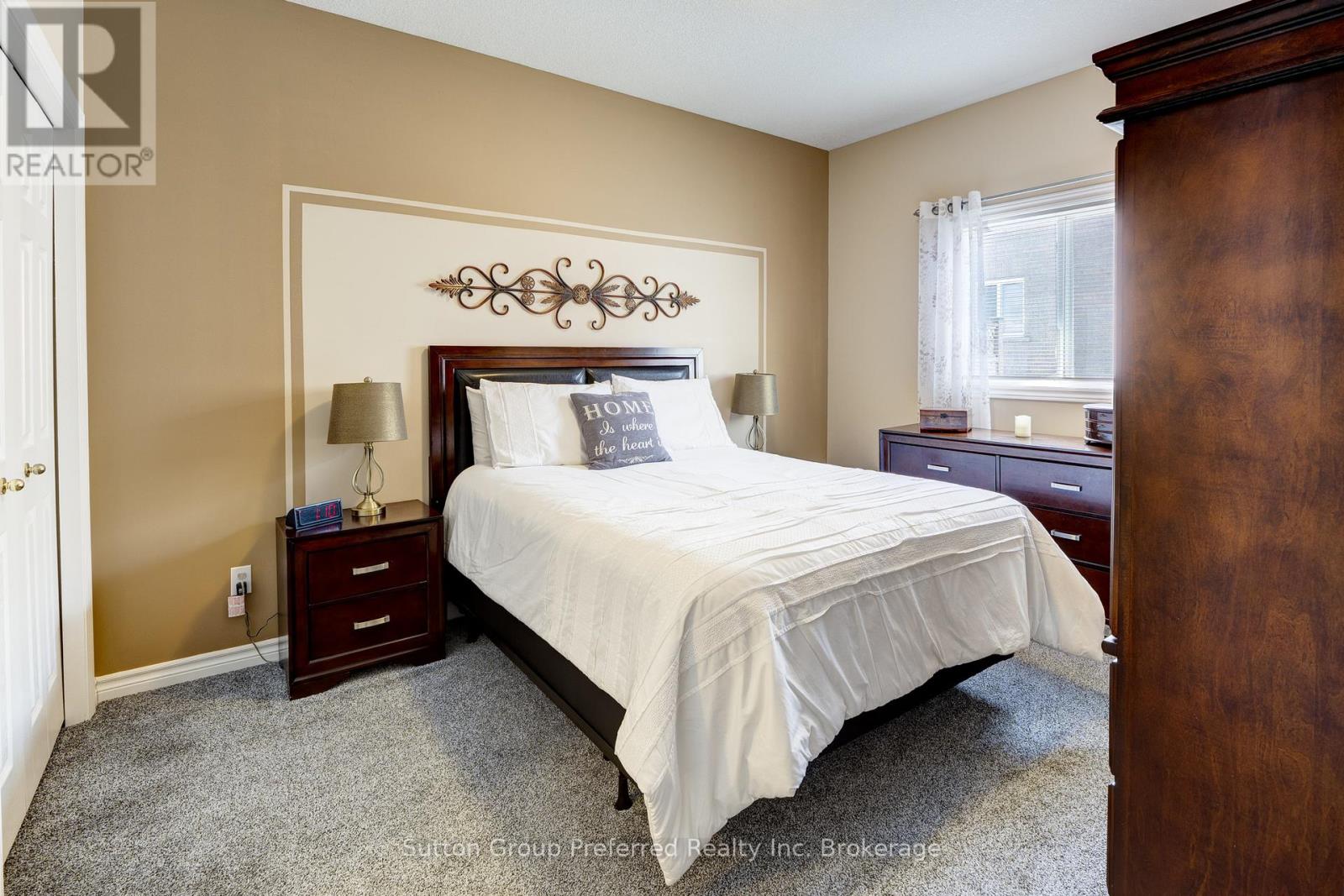 661 Southwood Way, Woodstock (Woodstock - South), Ontario  N4S 9A6 - Photo 18 - X12826116