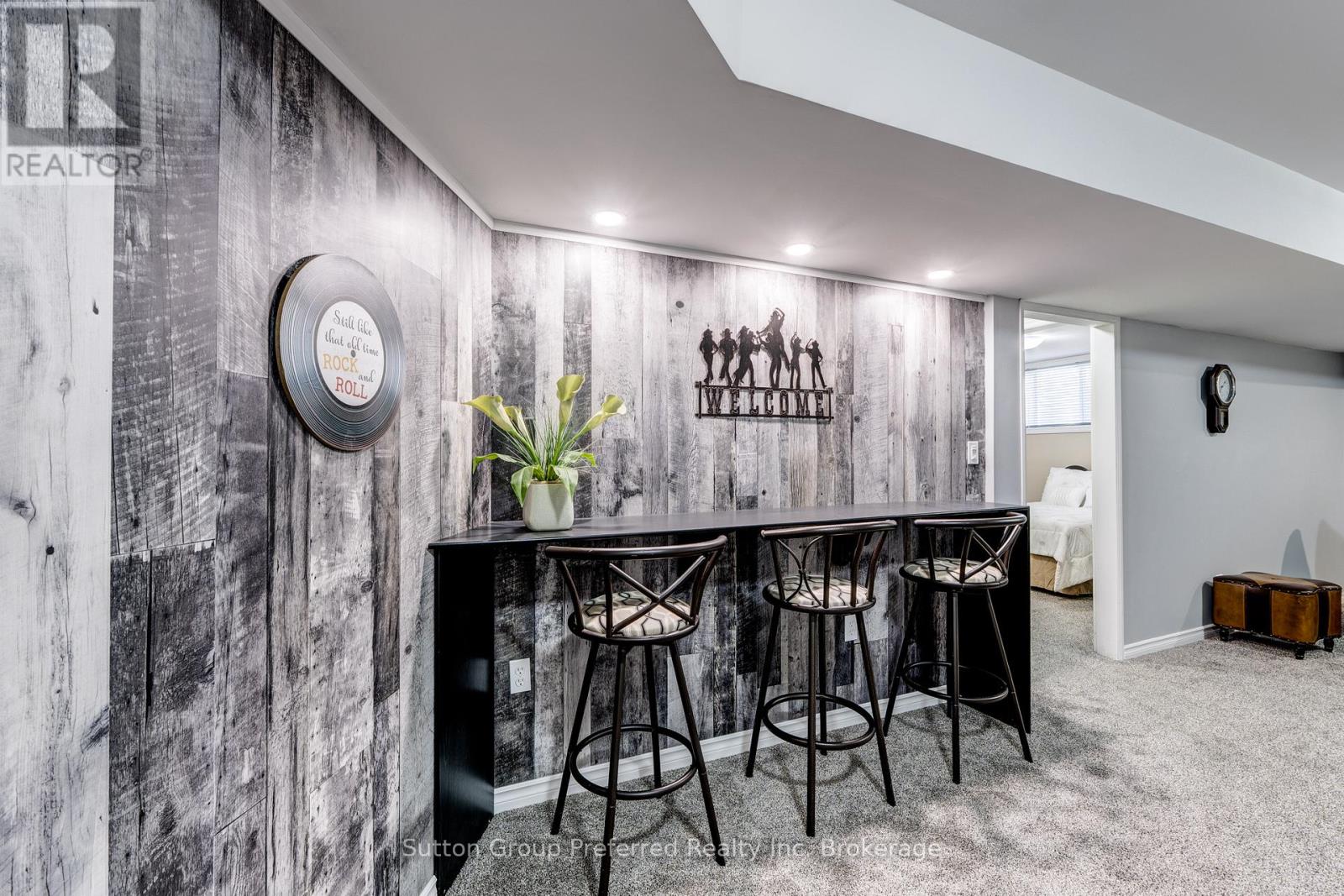 661 Southwood Way, Woodstock (Woodstock - South), Ontario  N4S 9A6 - Photo 26 - X12826116