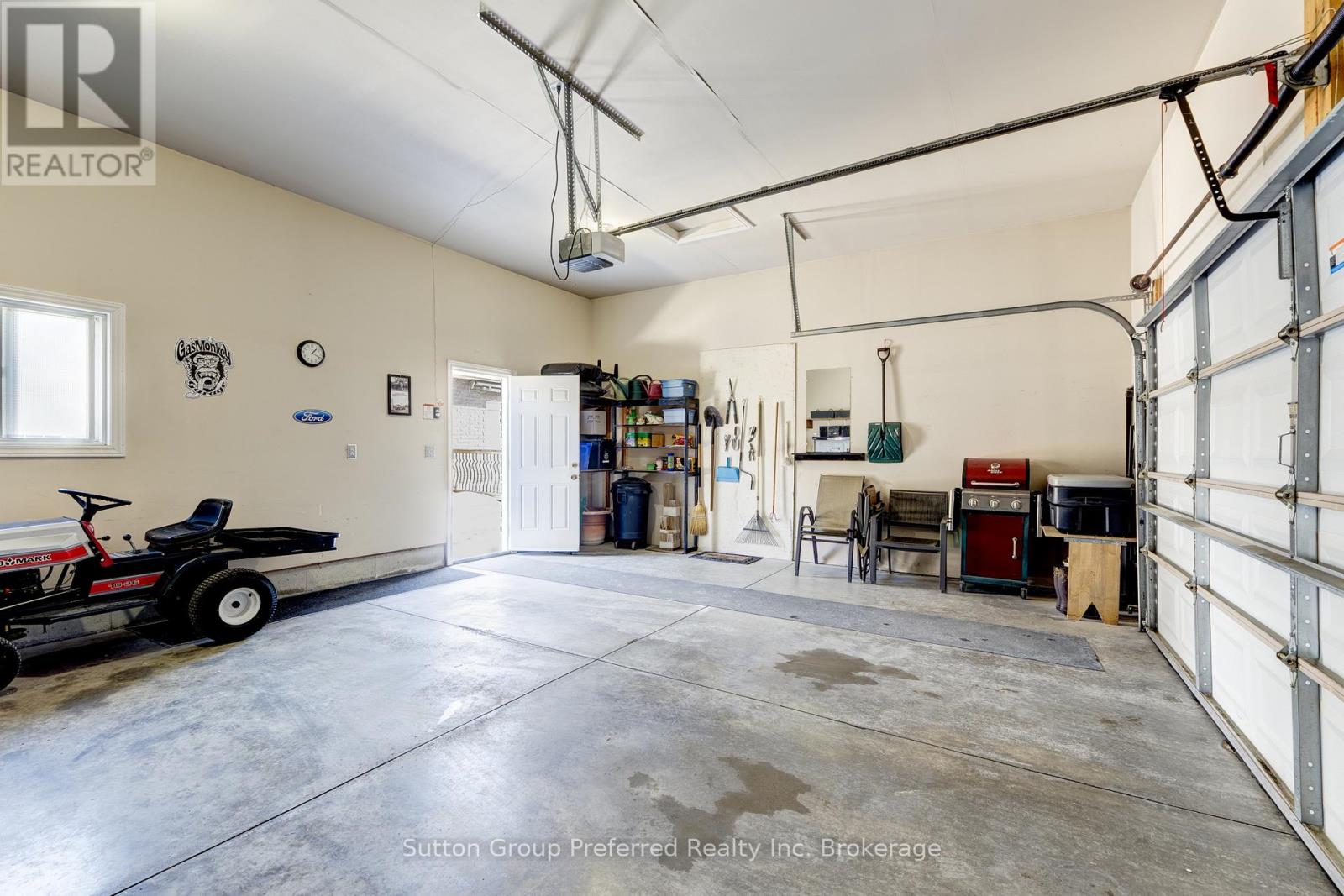 661 Southwood Way, Woodstock (Woodstock - South), Ontario  N4S 9A6 - Photo 37 - X12826116