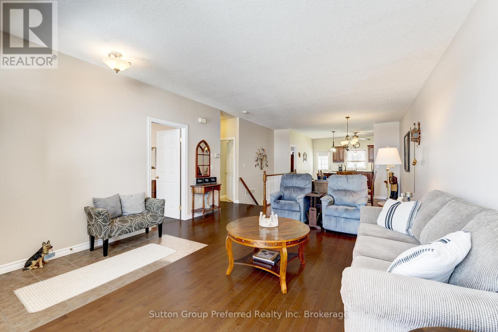 661 Southwood Way, Woodstock (Woodstock - South), Ontario  N4S 9A6 - Photo 8 - X12826116