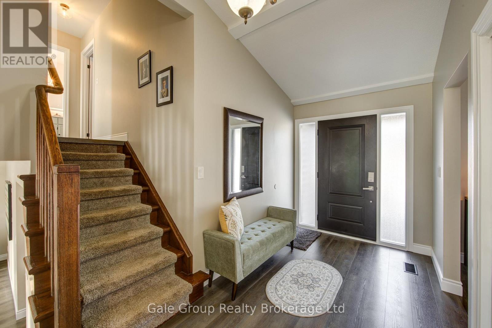 11 Robin Street S, South-West Oxford (Sweaburg), Ontario  N4S 7V6 - Photo 12 - X12826678