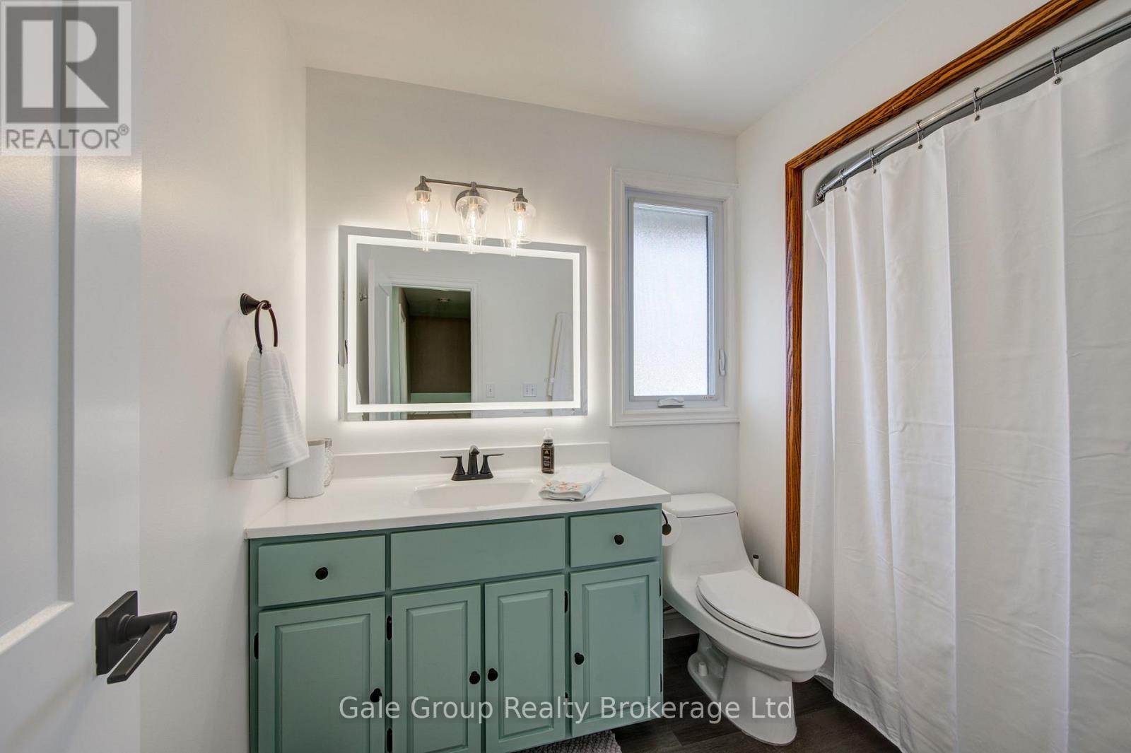 11 Robin Street S, South-West Oxford (Sweaburg), Ontario  N4S 7V6 - Photo 13 - X12826678