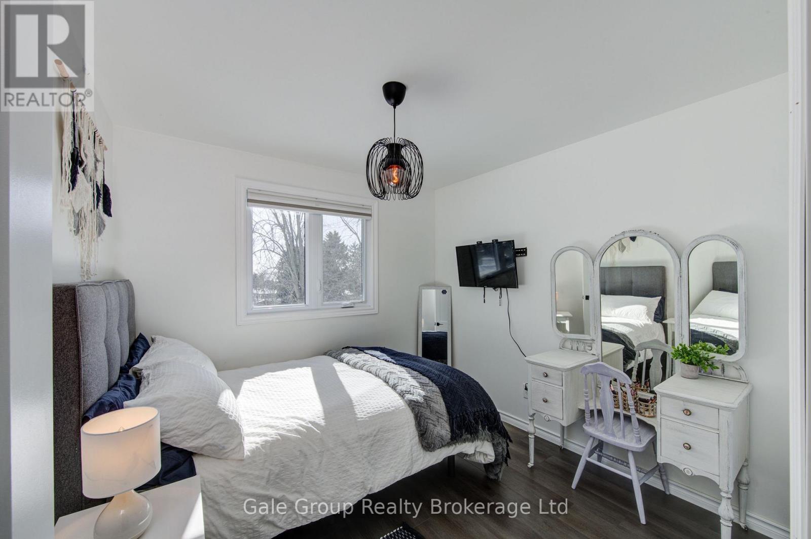 11 Robin Street S, South-West Oxford (Sweaburg), Ontario  N4S 7V6 - Photo 17 - X12826678