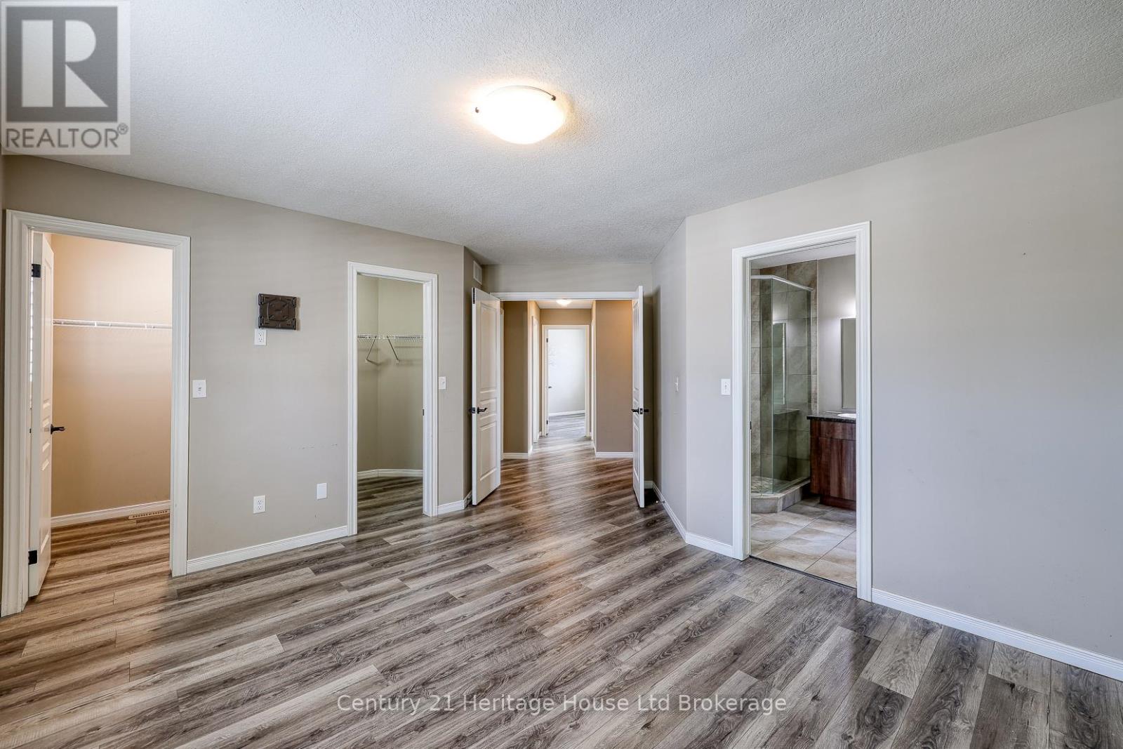 427 Champlain Avenue, Woodstock (Woodstock - South), Ontario  N4V 0B3 - Photo 23 - X12827446