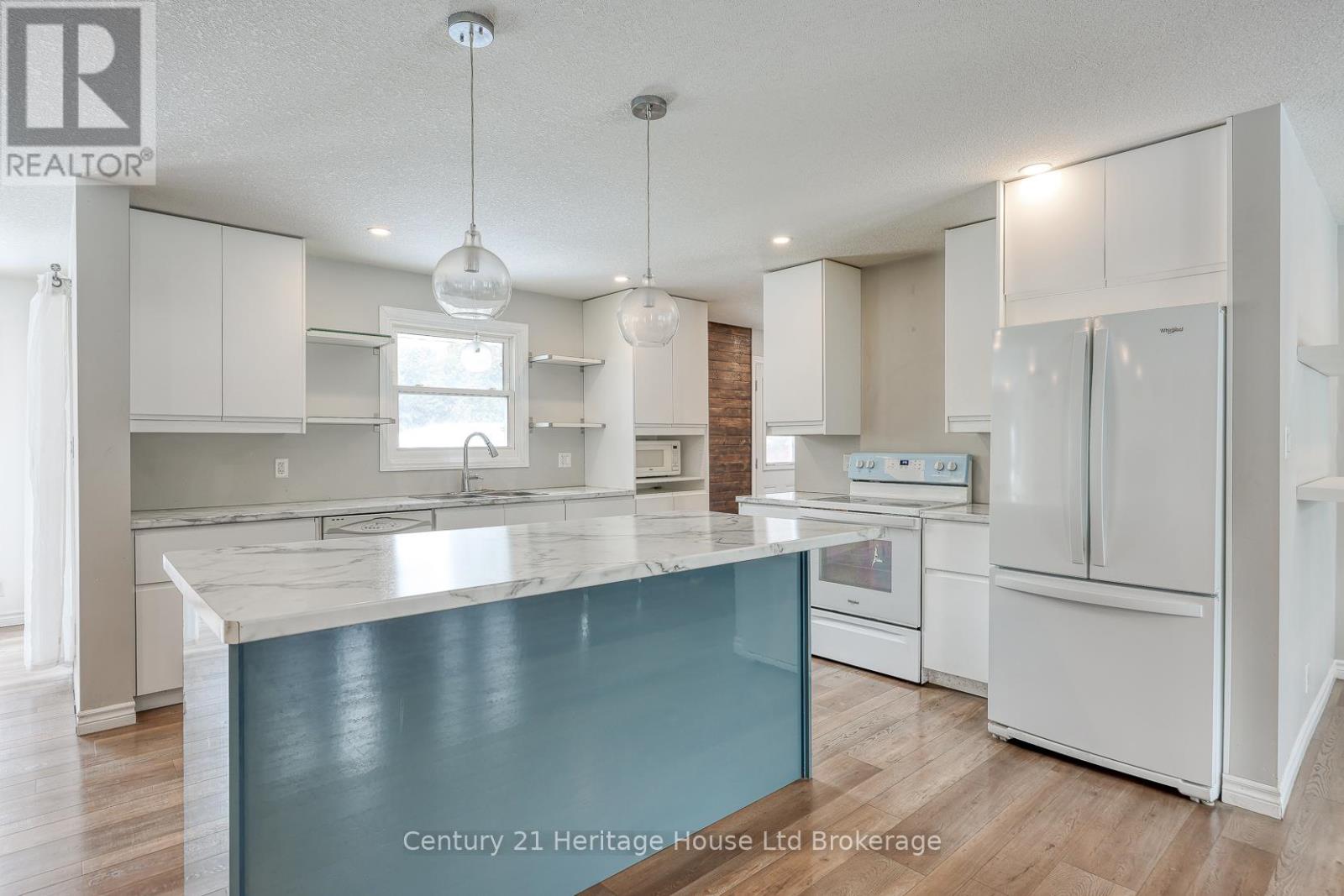 55873 Second Street, Bayham (Straffordville), Ontario  N0J 1Y0 - Photo 6 - X12827550