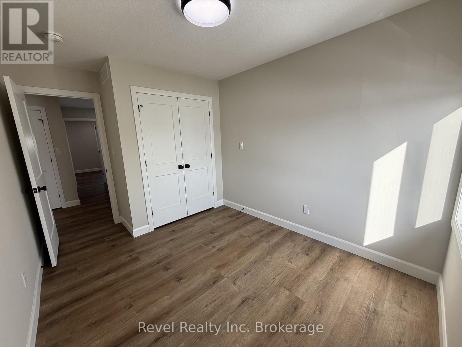 Upper Right - 675 Princess Street, Woodstock (Woodstock - North), Ontario  N4S 4H7 - Photo 18 - X12828780