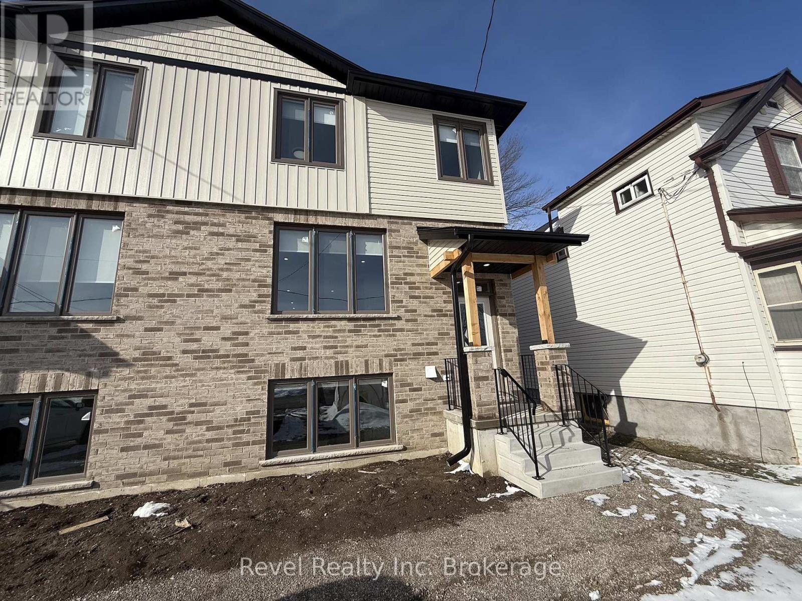 Upper Right - 675 Princess Street, Woodstock (Woodstock - North), Ontario  N4S 4H7 - Photo 3 - X12828780