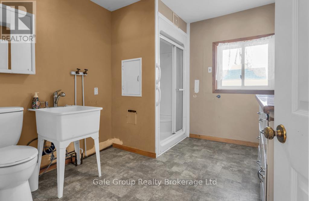 150 Frances Street, Ingersoll (Ingersoll - South), Ontario  N5C 2H5 - Photo 14 - X12828872