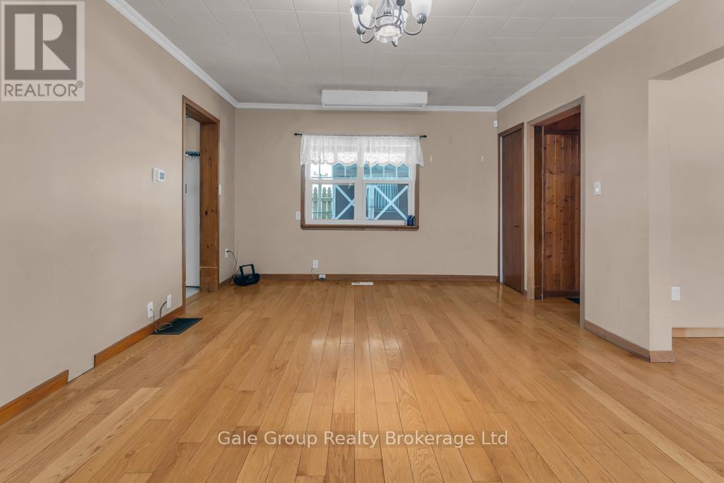 150 Frances Street, Ingersoll (Ingersoll - South), Ontario  N5C 2H5 - Photo 7 - X12828872