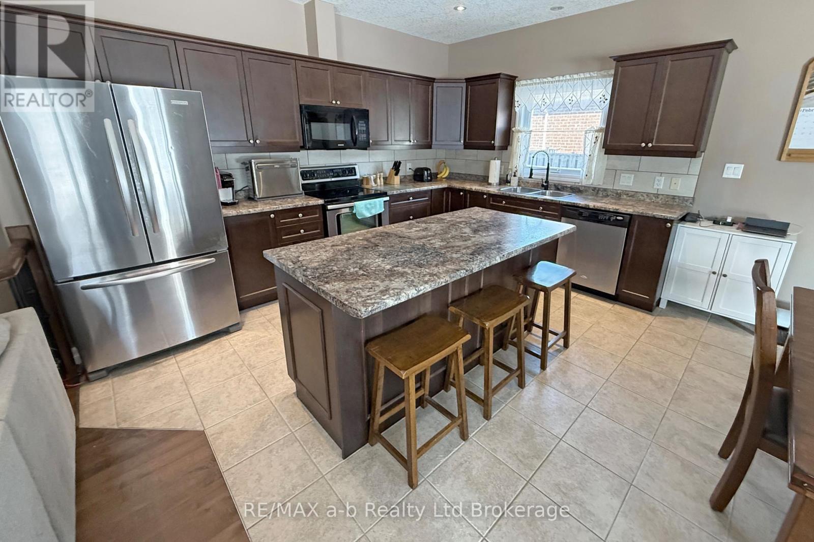 47 Graydon Drive, South-West Oxford (Mount Elgin), Ontario  N0J 1N0 - Photo 14 - X12829086