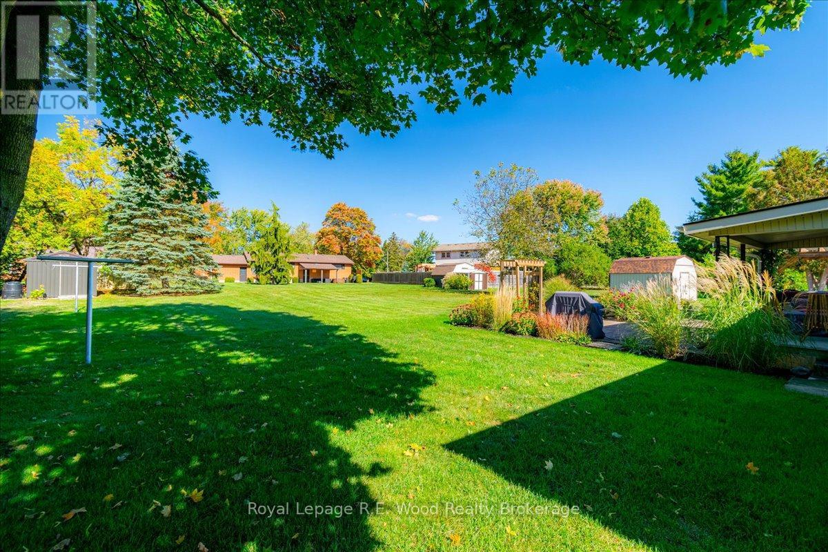 49 Dereham Drive, Tillsonburg, Ontario  N4G 2B1 - Photo 10 - X12830792