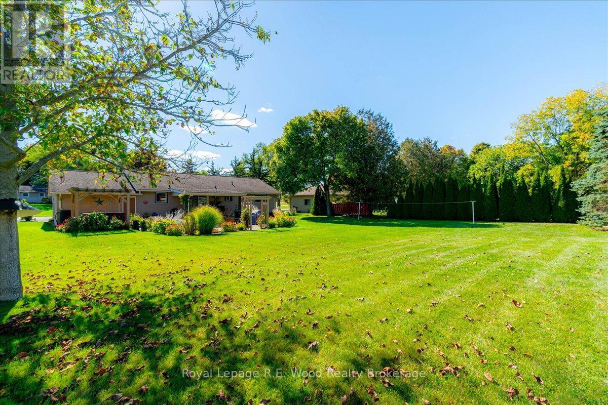49 Dereham Drive, Tillsonburg, Ontario  N4G 2B1 - Photo 12 - X12830792