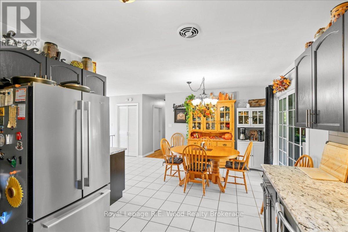 49 Dereham Drive, Tillsonburg, Ontario  N4G 2B1 - Photo 24 - X12830792