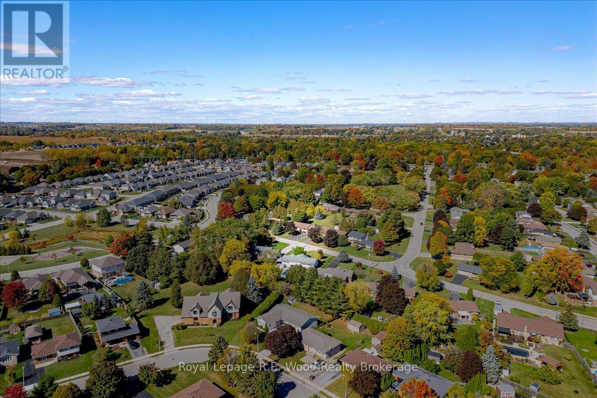 49 Dereham Drive, Tillsonburg, Ontario  N4G 2B1 - Photo 46 - X12830792