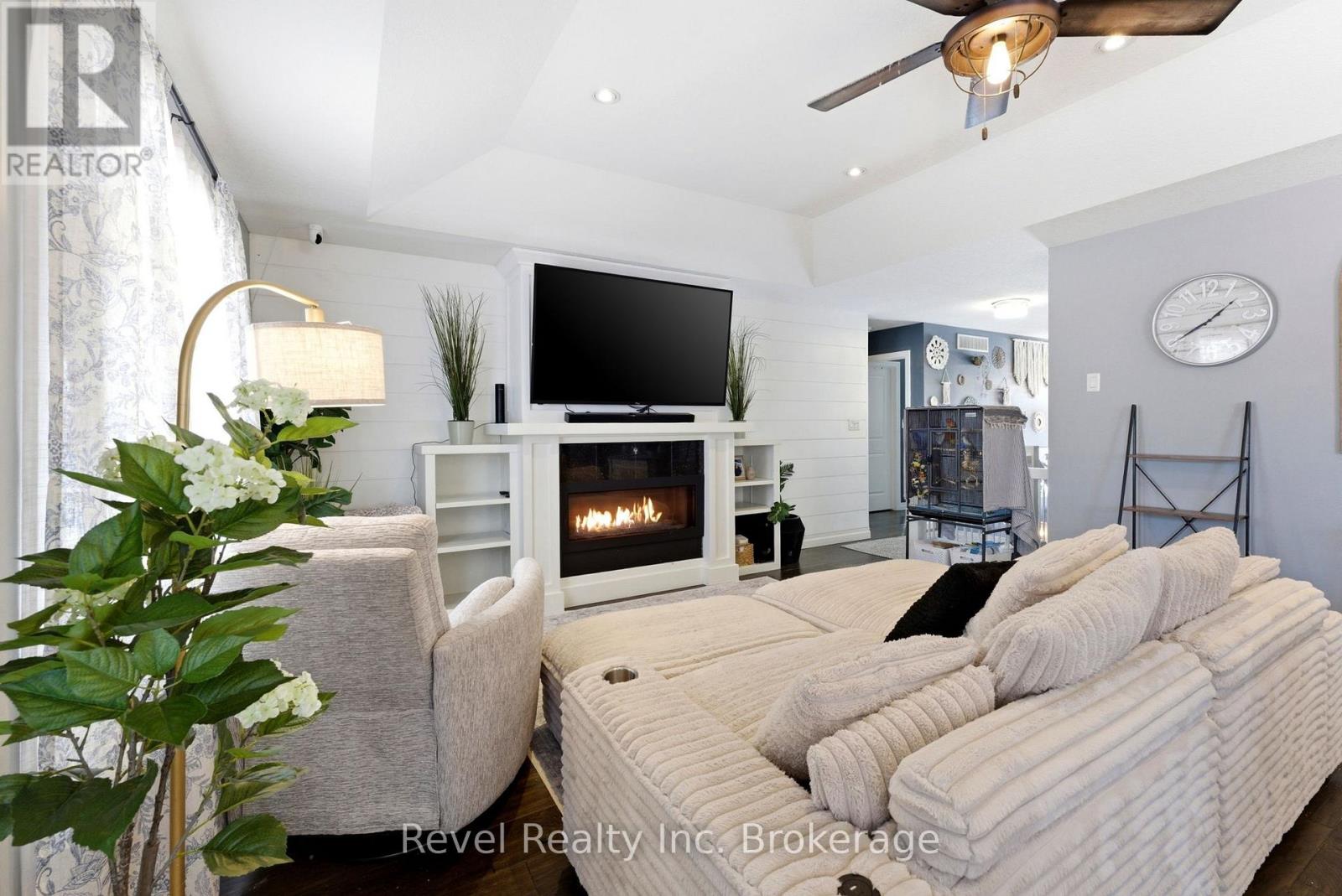 624 Halifax Road, Woodstock (Woodstock - North), Ontario  N4T 0E8 - Photo 12 - X12832312