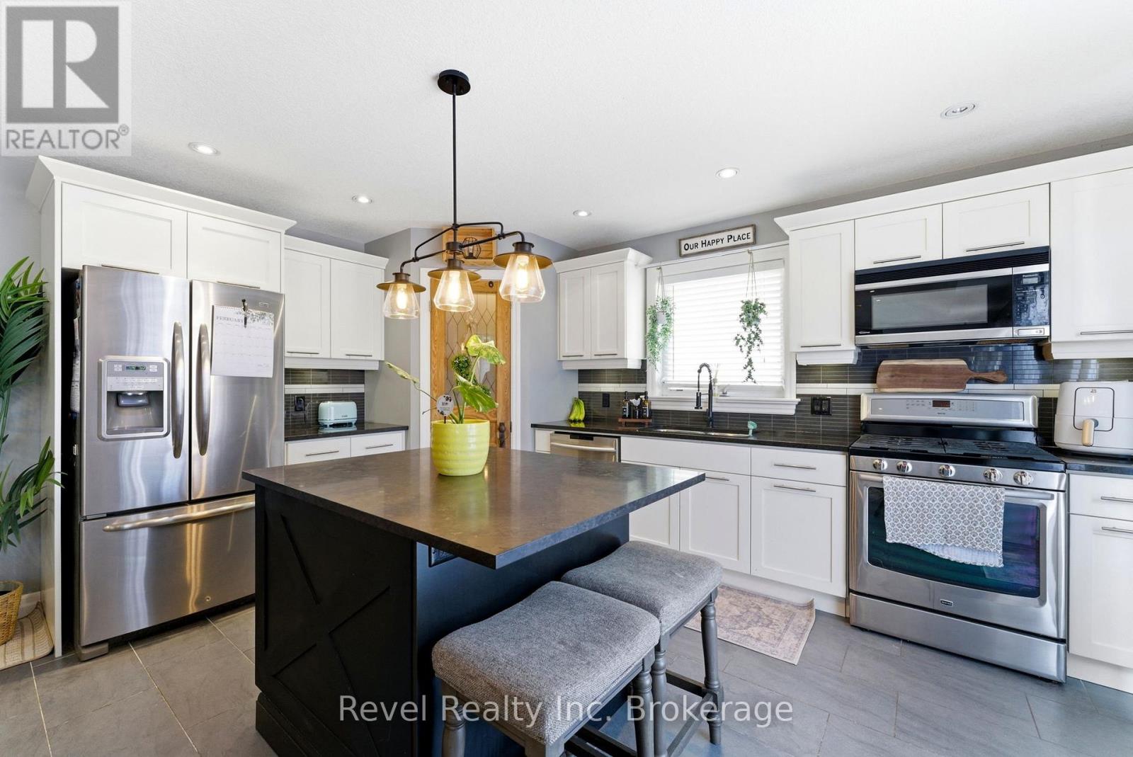 624 Halifax Road, Woodstock (Woodstock - North), Ontario  N4T 0E8 - Photo 14 - X12832312