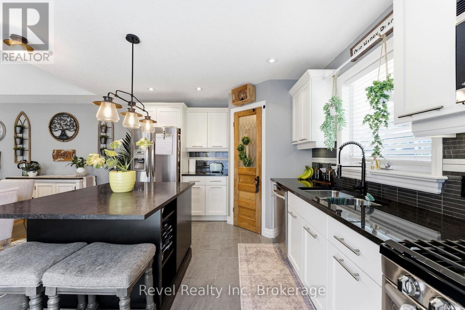 624 Halifax Road, Woodstock (Woodstock - North), Ontario  N4T 0E8 - Photo 15 - X12832312