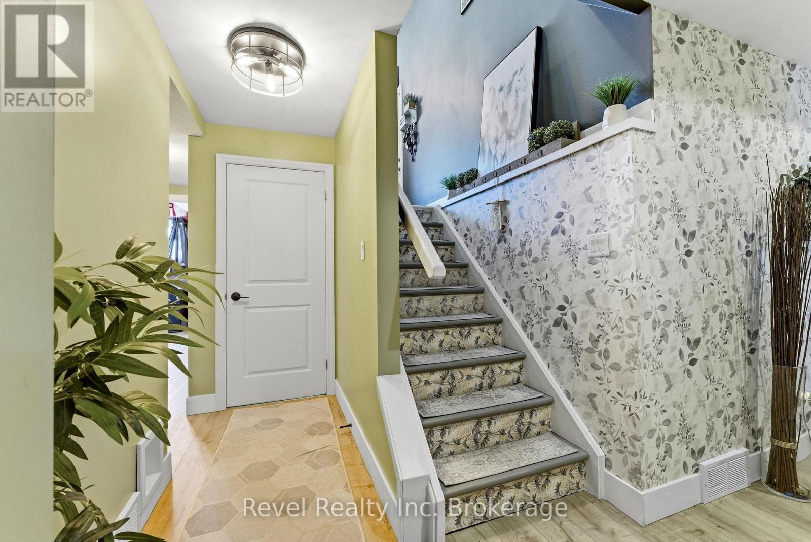 624 Halifax Road, Woodstock (Woodstock - North), Ontario  N4T 0E8 - Photo 22 - X12832312