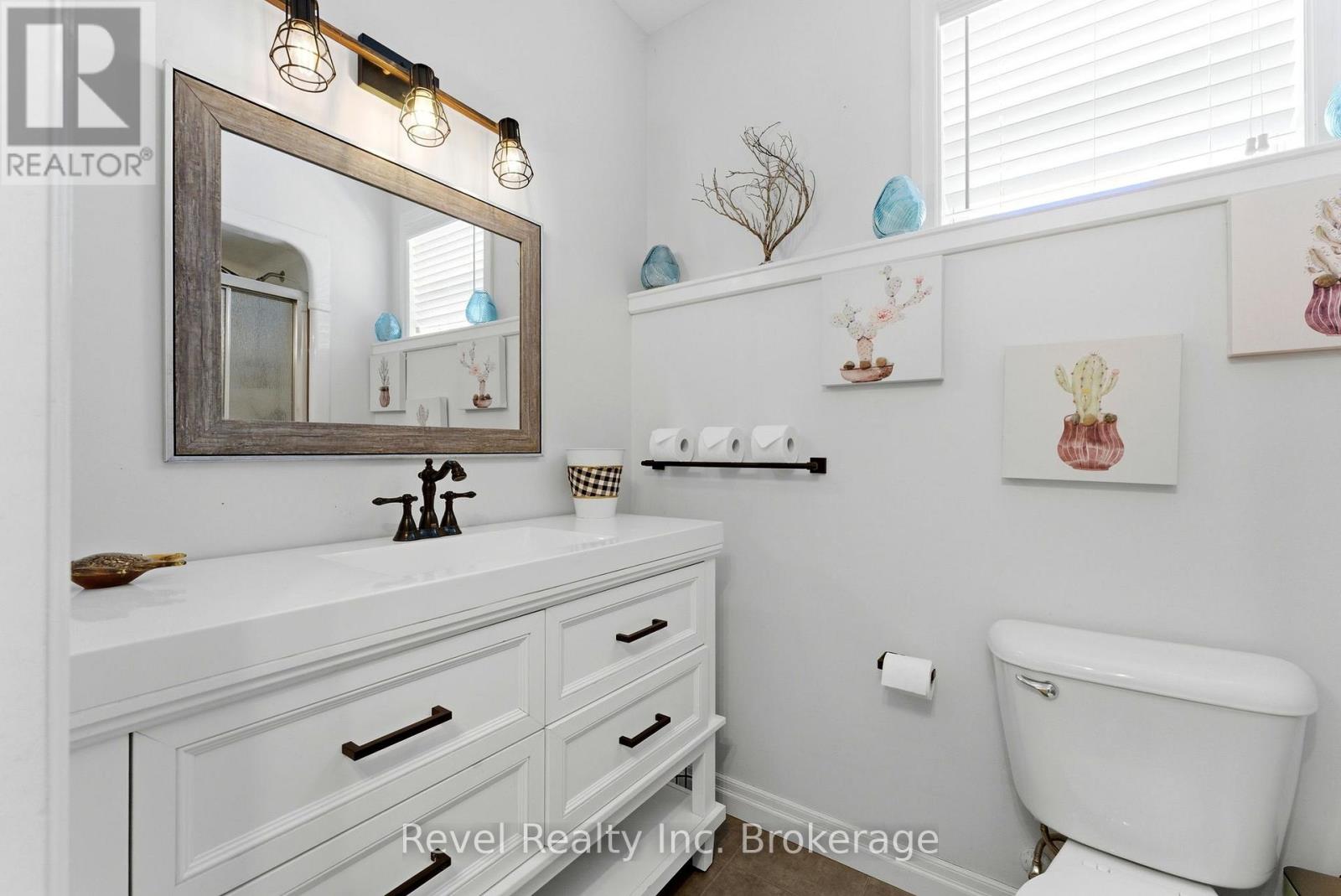 624 Halifax Road, Woodstock (Woodstock - North), Ontario  N4T 0E8 - Photo 25 - X12832312