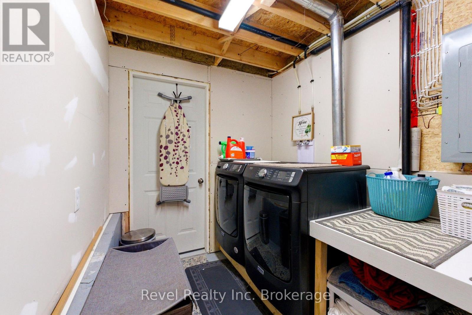 624 Halifax Road, Woodstock (Woodstock - North), Ontario  N4T 0E8 - Photo 30 - X12832312