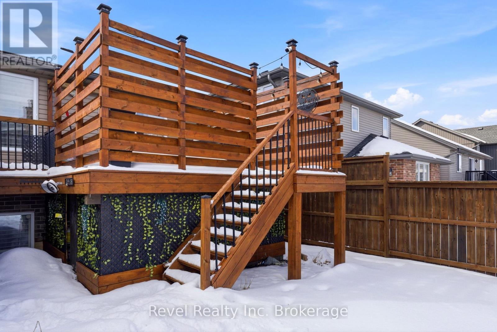 624 Halifax Road, Woodstock (Woodstock - North), Ontario  N4T 0E8 - Photo 34 - X12832312