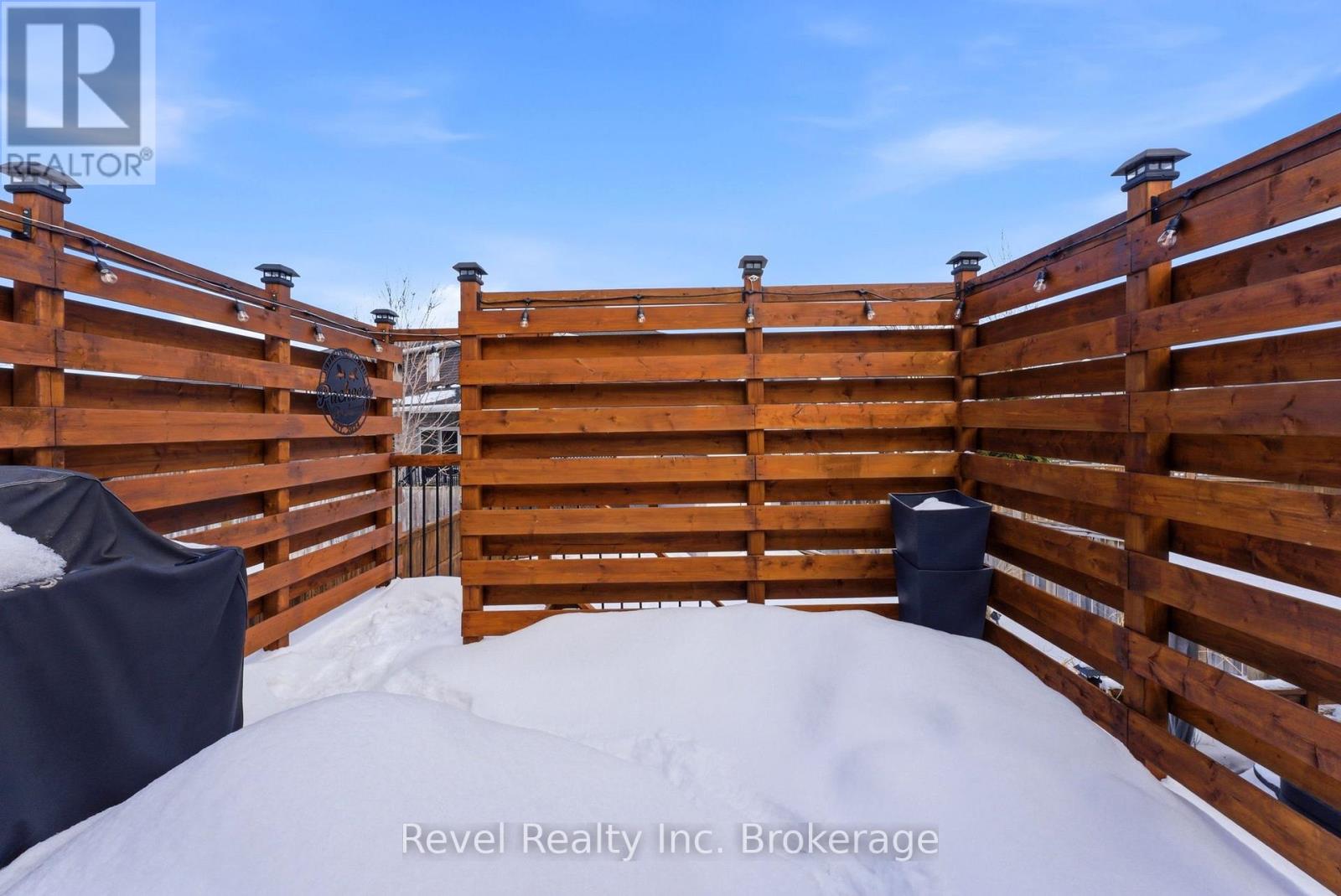 624 Halifax Road, Woodstock (Woodstock - North), Ontario  N4T 0E8 - Photo 38 - X12832312