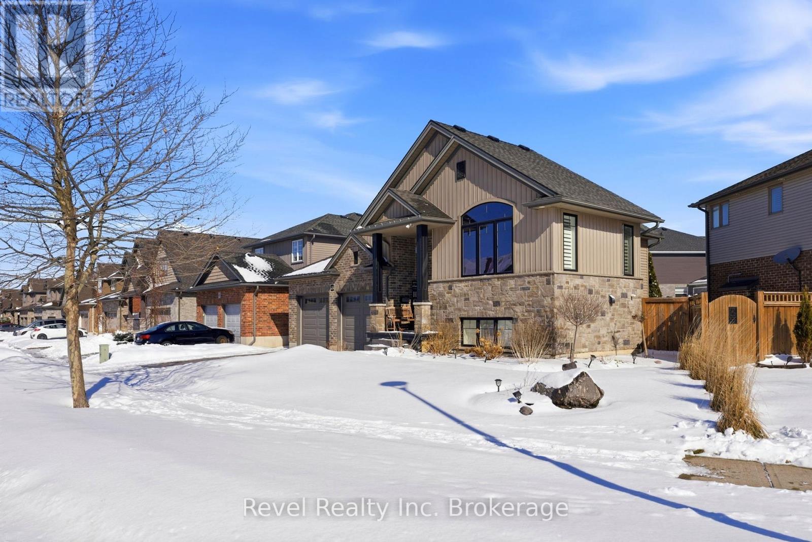 624 Halifax Road, Woodstock (Woodstock - North), Ontario  N4T 0E8 - Photo 6 - X12832312