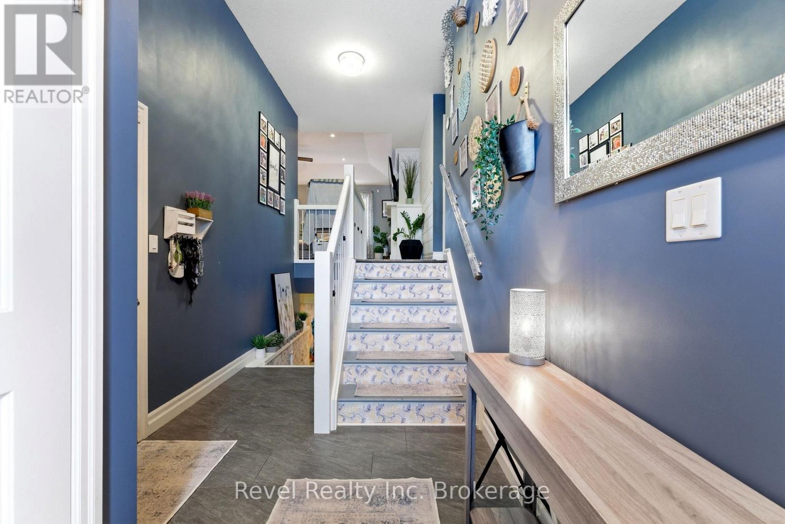 624 Halifax Road, Woodstock (Woodstock - North), Ontario  N4T 0E8 - Photo 9 - X12832312