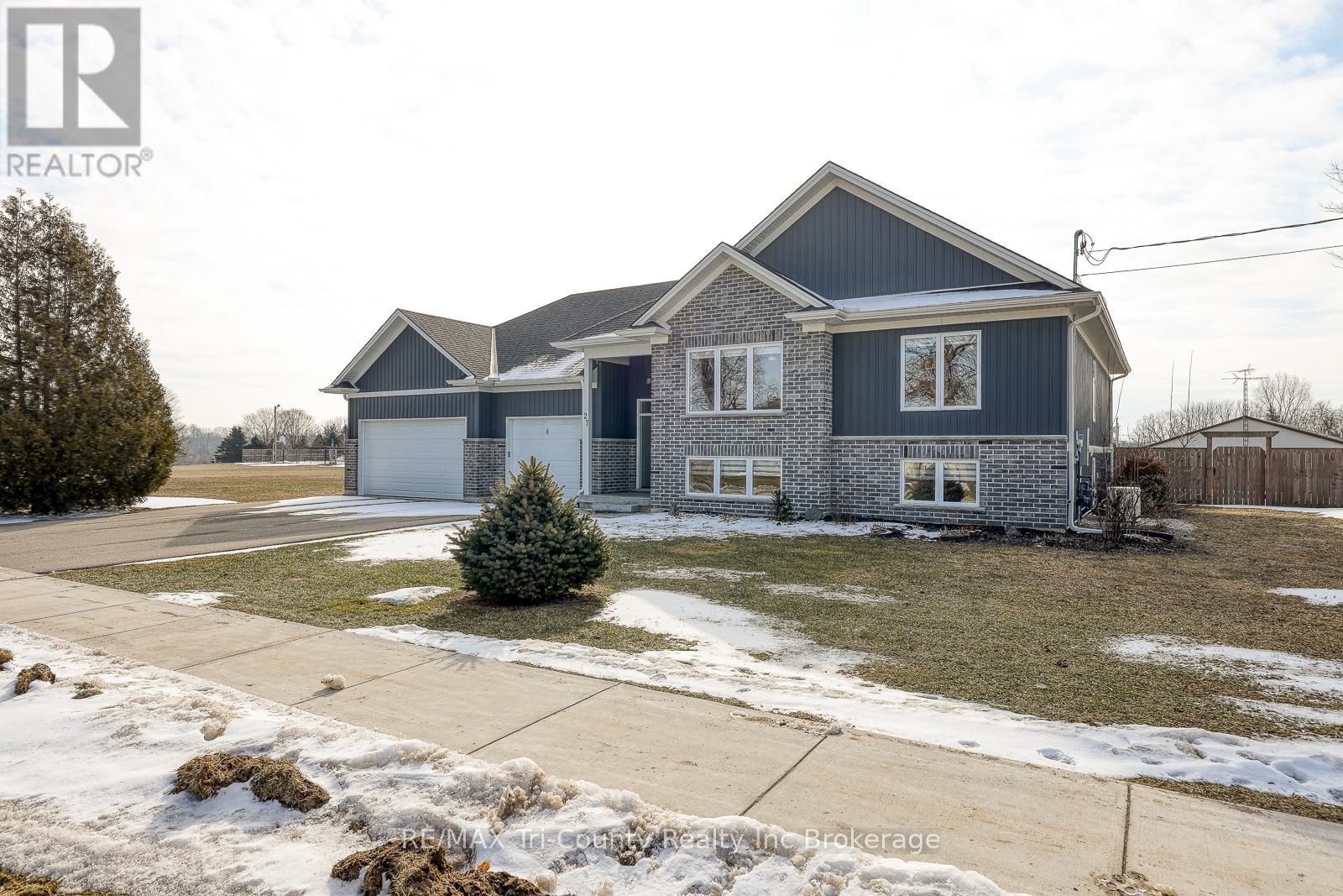 27 Ann Street, Bayham (Vienna), Ontario  N0J 1Z0 - Photo 2 - X12832488