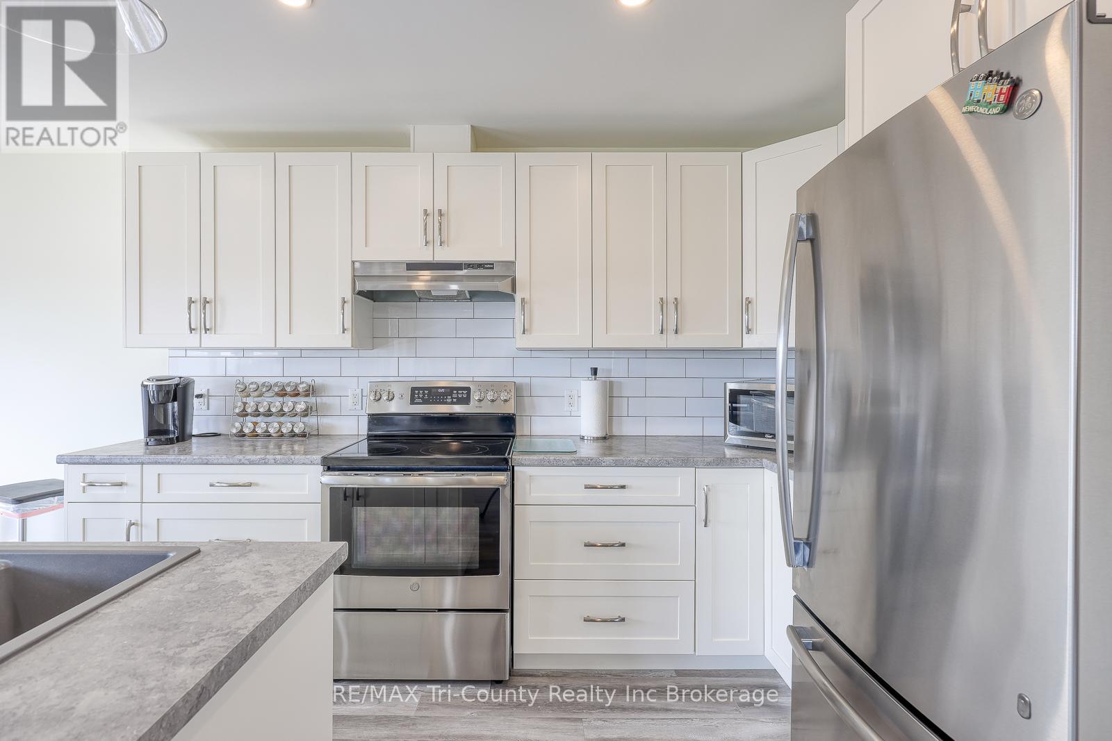 27 Ann Street, Bayham (Vienna), Ontario  N0J 1Z0 - Photo 22 - X12832488