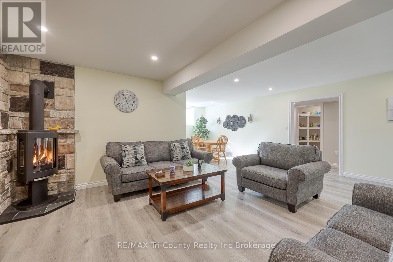 27 Ann Street, Bayham (Vienna), Ontario  N0J 1Z0 - Photo 39 - X12832488