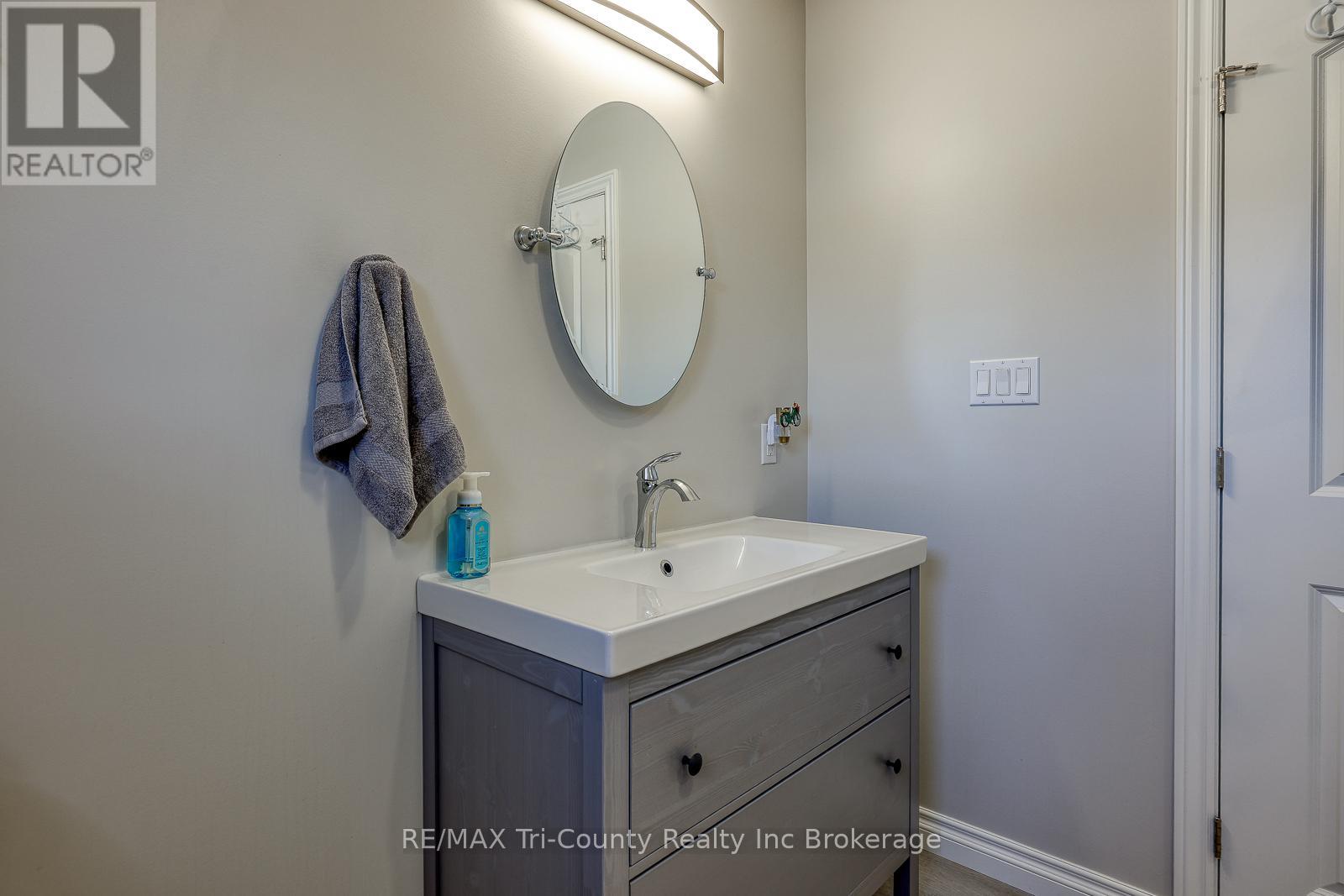 27 Ann Street, Bayham (Vienna), Ontario  N0J 1Z0 - Photo 44 - X12832488