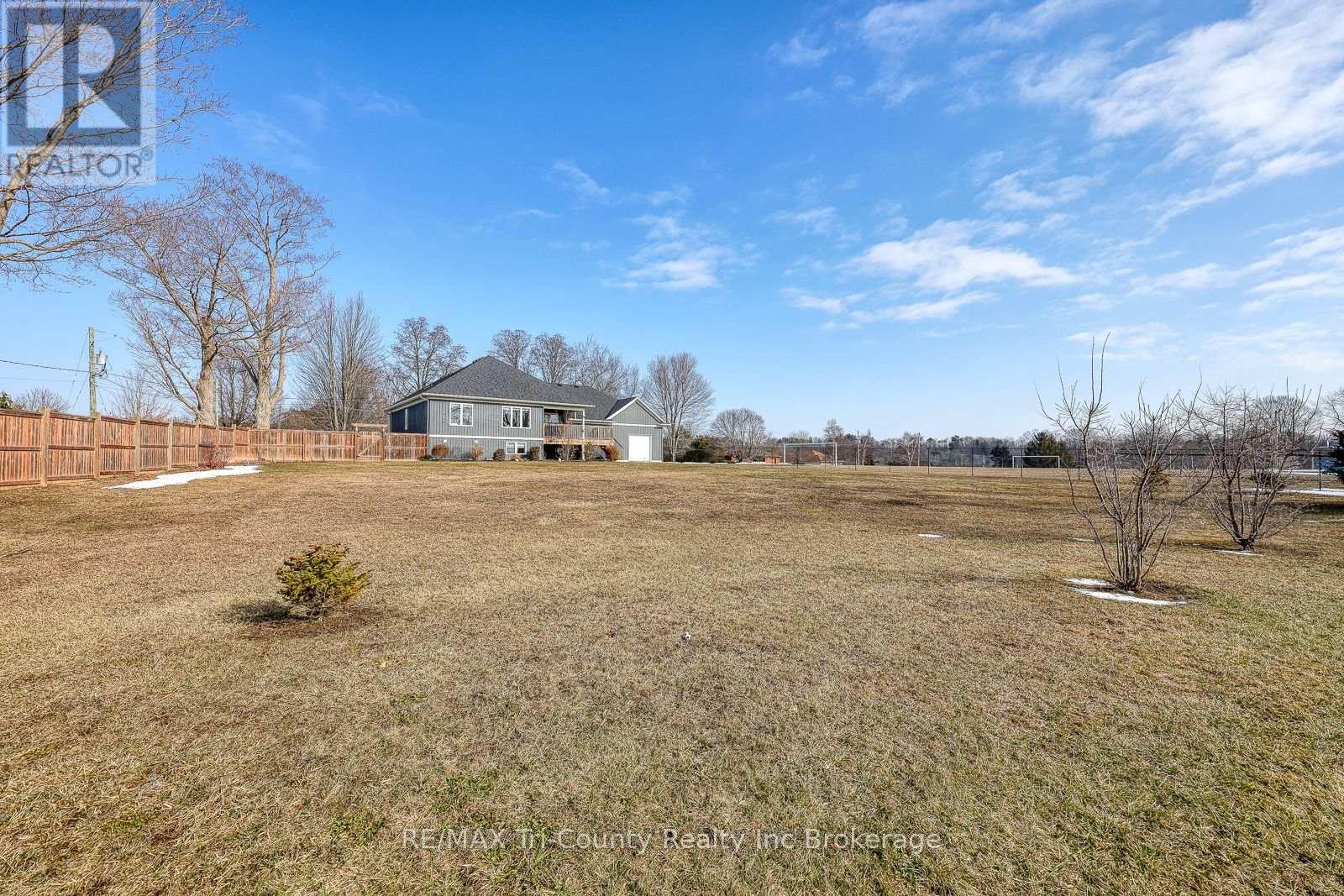 27 Ann Street, Bayham (Vienna), Ontario  N0J 1Z0 - Photo 7 - X12832488