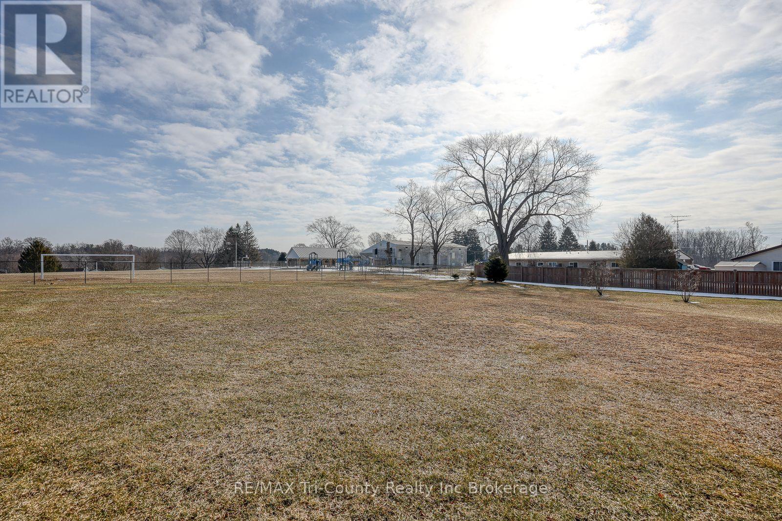 27 Ann Street, Bayham (Vienna), Ontario  N0J 1Z0 - Photo 8 - X12832488