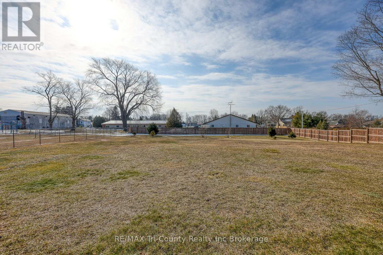 27 Ann Street, Bayham (Vienna), Ontario  N0J 1Z0 - Photo 9 - X12832488