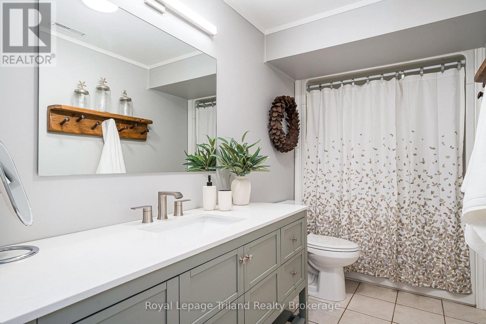 19 Trails End, Collingwood, Ontario  L9Y 5B1 - Photo 36 - S12833696