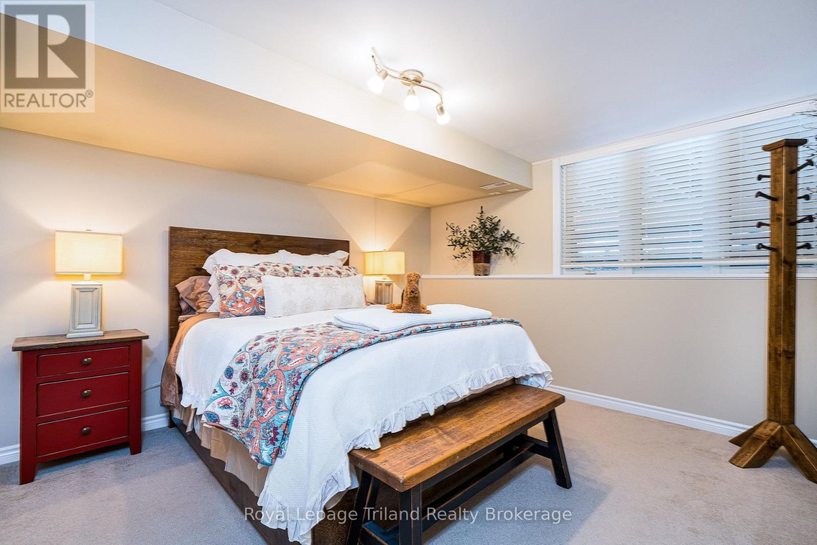 19 Trails End, Collingwood, Ontario  L9Y 5B1 - Photo 37 - S12833696