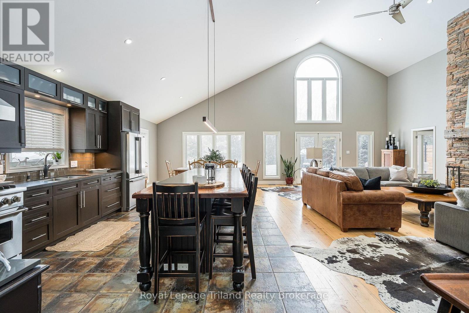 19 Trails End, Collingwood, Ontario  L9Y 5B1 - Photo 6 - S12833696