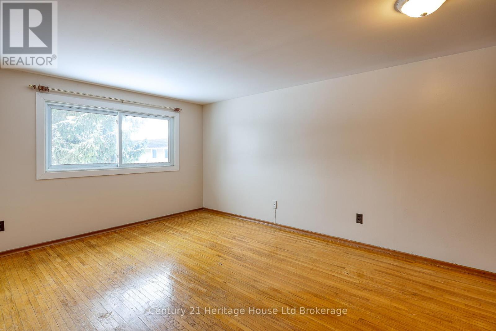 4 - 85 Springbank Avenue, Woodstock (Woodstock - North), Ontario  N4S 7P7 - Photo 15 - X12835080