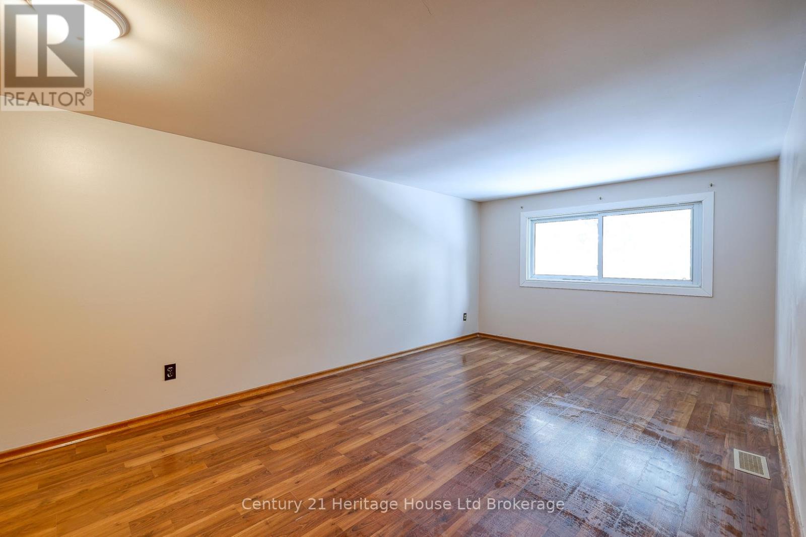 4 - 85 Springbank Avenue, Woodstock (Woodstock - North), Ontario  N4S 7P7 - Photo 16 - X12835080