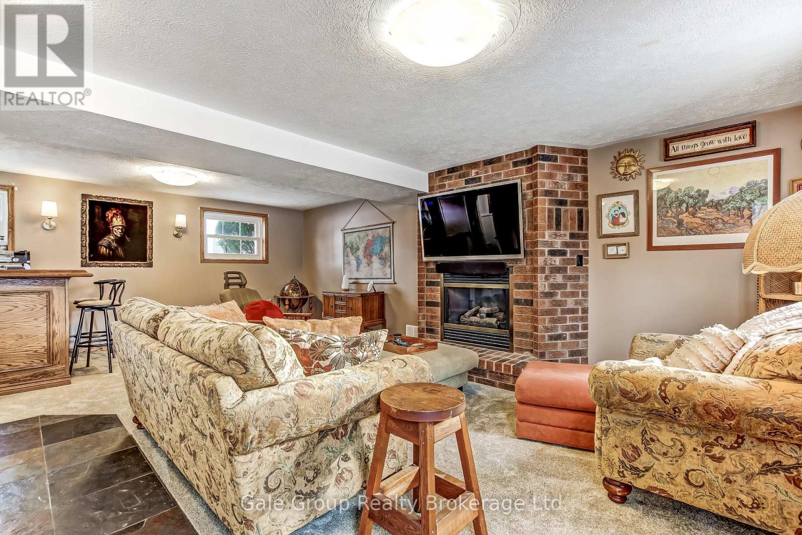 788 Gladstone Drive, Woodstock (Woodstock - North), Ontario  N4S 5T2 - Photo 17 - X12835748