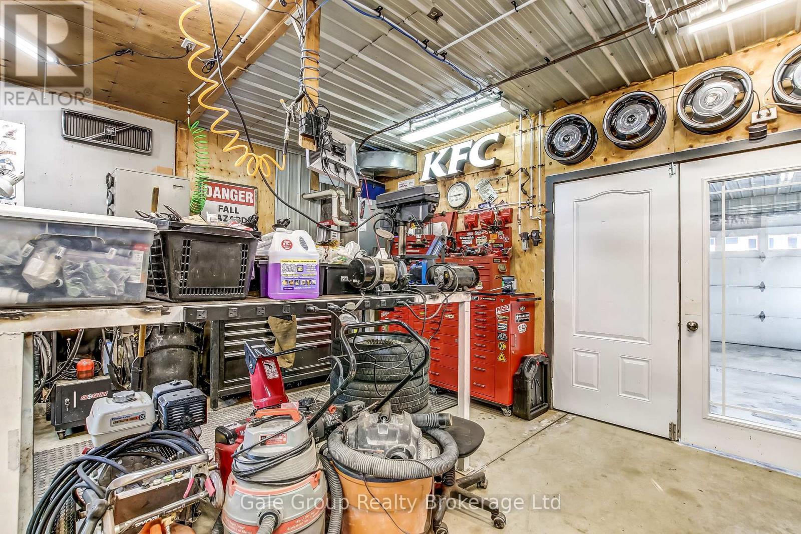 788 Gladstone Drive, Woodstock (Woodstock - North), Ontario  N4S 5T2 - Photo 24 - X12835748