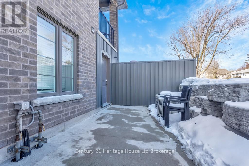 103 - 15 Woodcock Drive, Tillsonburg, Ontario  N4G 5K3 - Photo 2 - X12835846