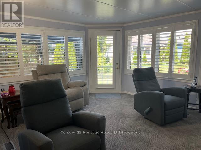 65 Edwin Crescent, Tillsonburg, Ontario  N4G 5H2 - Photo 13 - X12836616