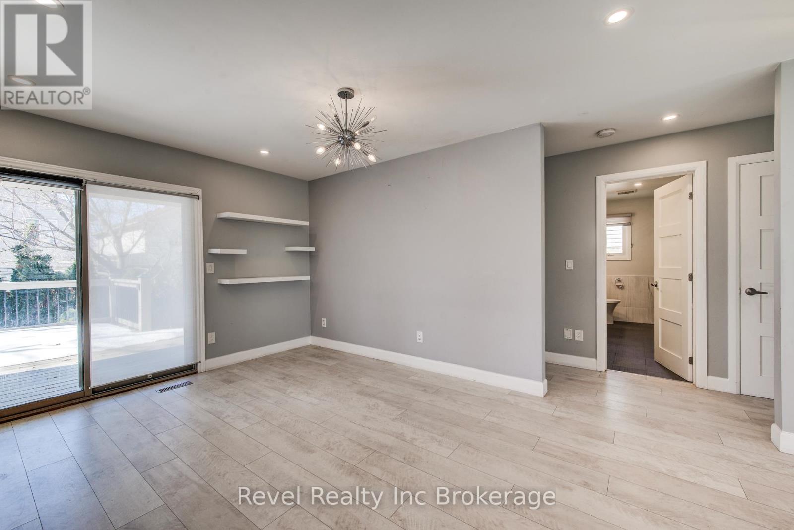 69 Neutral Avenue, Woodstock (Woodstock - North), Ontario  N4T 1S7 - Photo 22 - X12837252