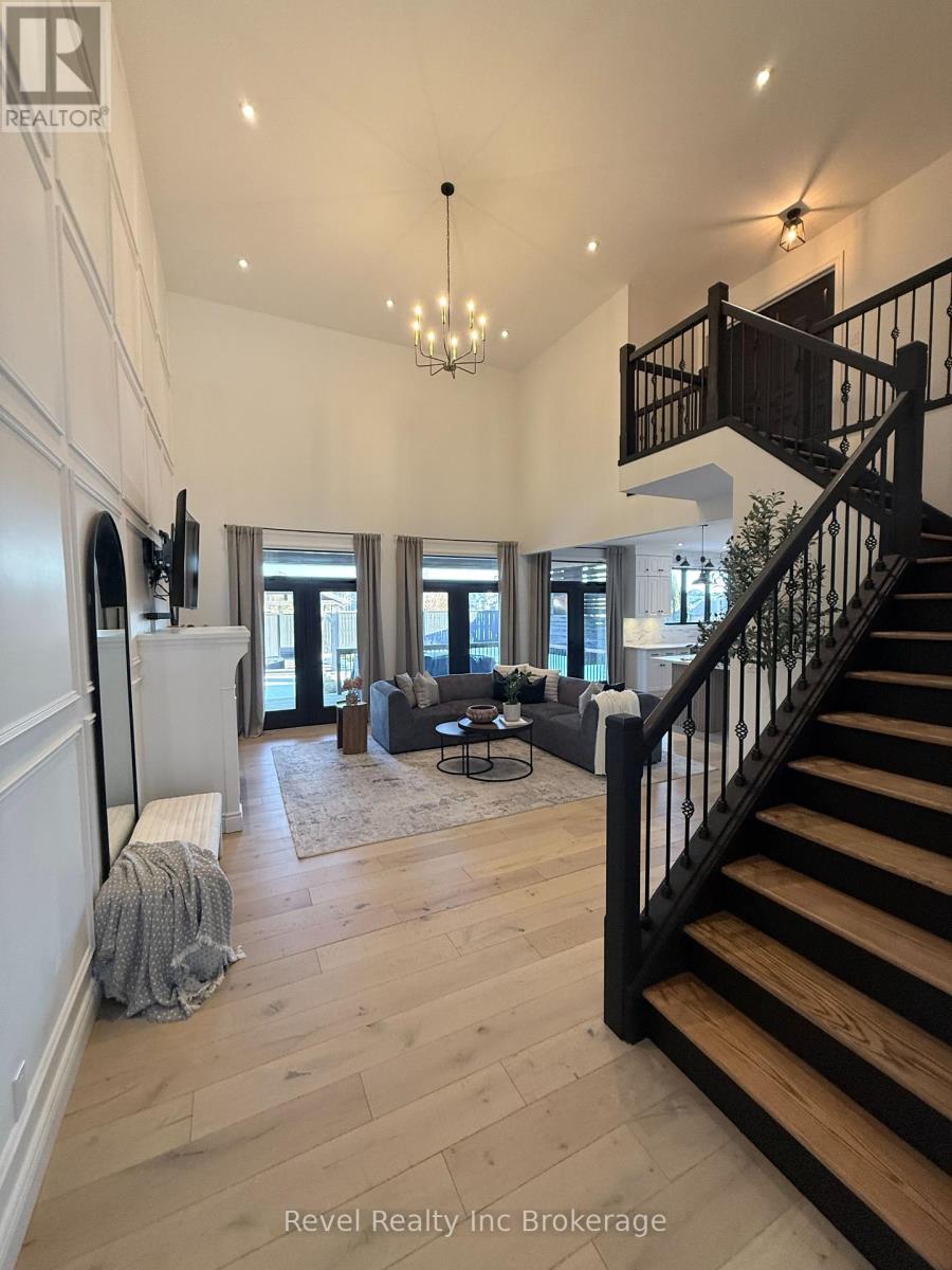 336 Munnoch Boulevard, Woodstock (Woodstock - North), Ontario  N4T 0H6 - Photo 16 - X12840592