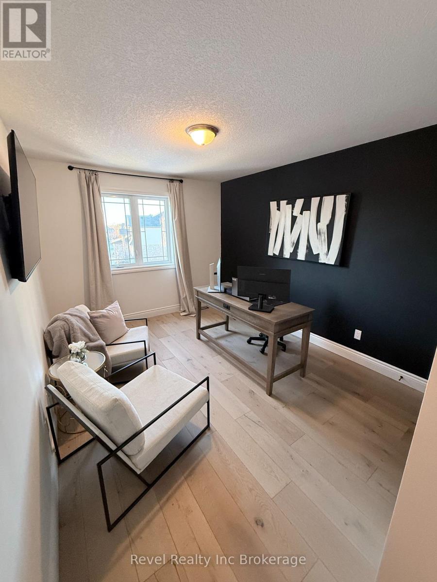 336 Munnoch Boulevard, Woodstock (Woodstock - North), Ontario  N4T 0H6 - Photo 30 - X12840592