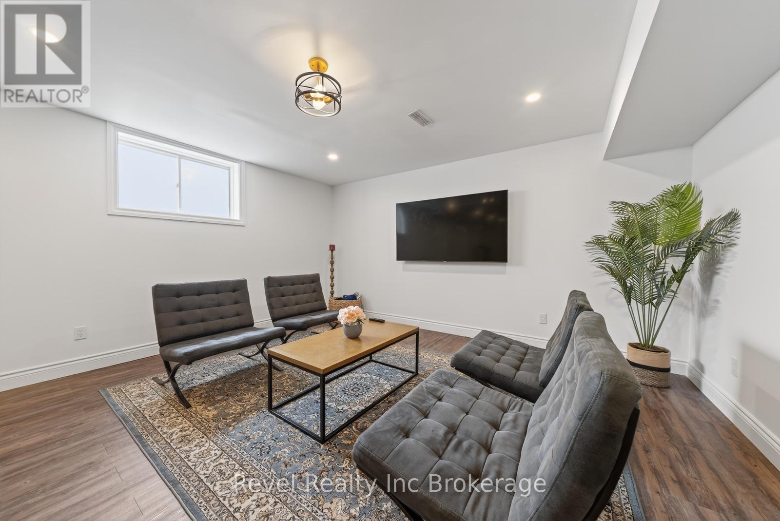 336 Munnoch Boulevard, Woodstock (Woodstock - North), Ontario  N4T 0H6 - Photo 36 - X12840592