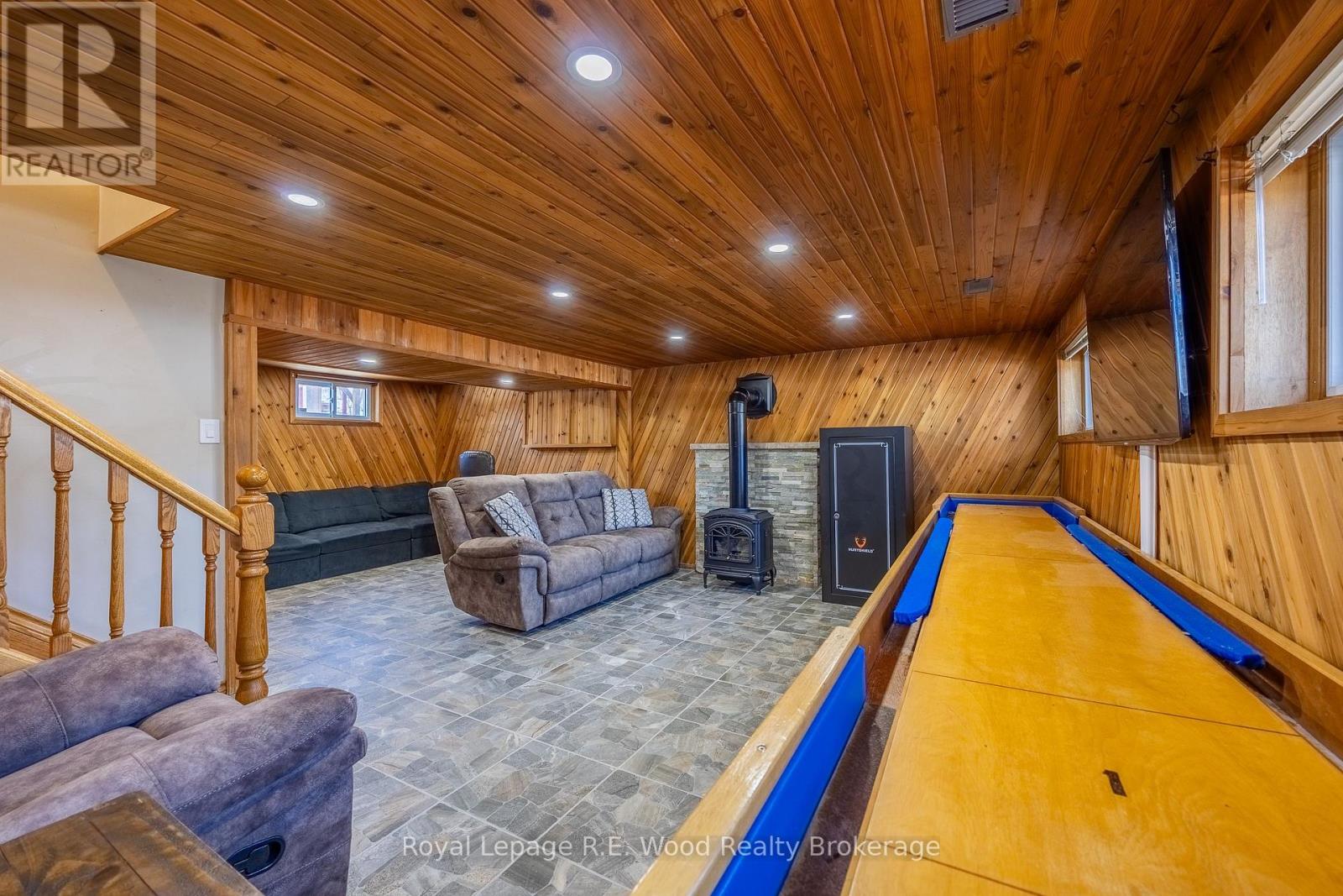 11 Glenwood Road, Ingersoll (Ingersoll - South), Ontario  N5C 3N7 - Photo 17 - X12843084