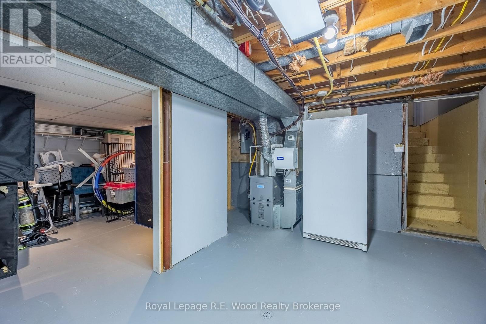 11 Glenwood Road, Ingersoll (Ingersoll - South), Ontario  N5C 3N7 - Photo 23 - X12843084